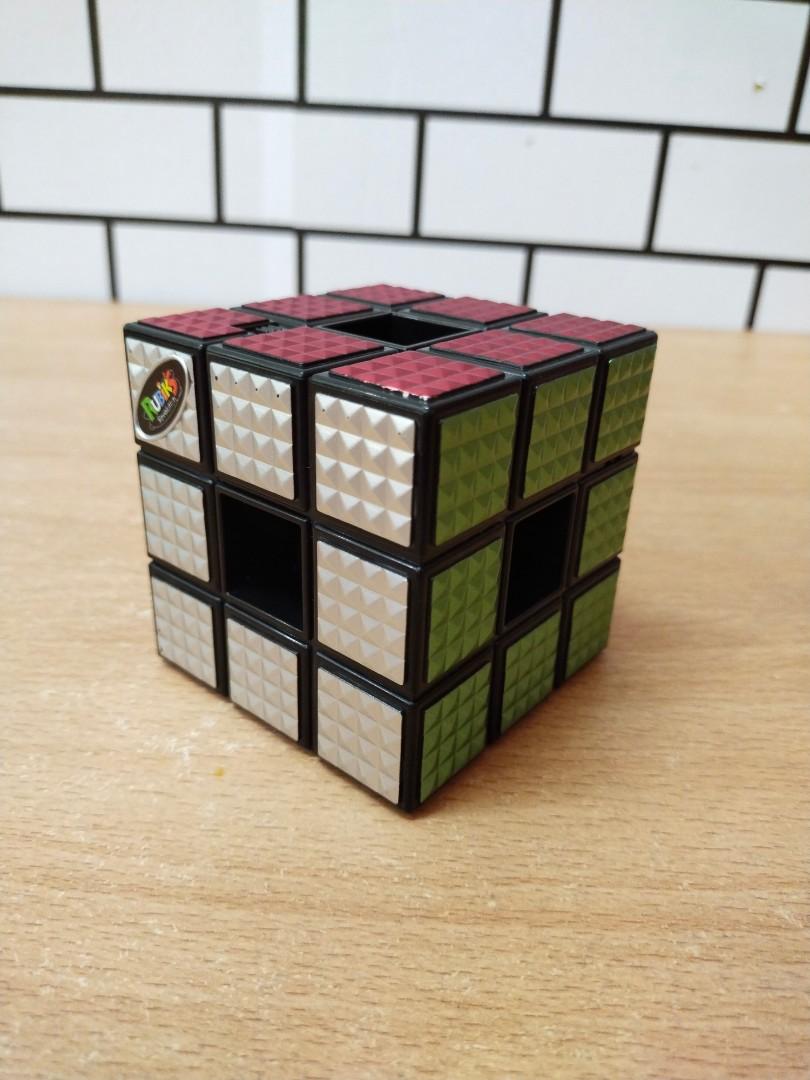 Rubik's Revolution Electronic Puzzle Cube, Hobbies & Toys, Toys & Games ...