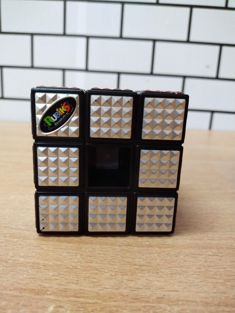 Rubik's Revolution Electronic Puzzle Cube, Hobbies & Toys, Toys & Games ...