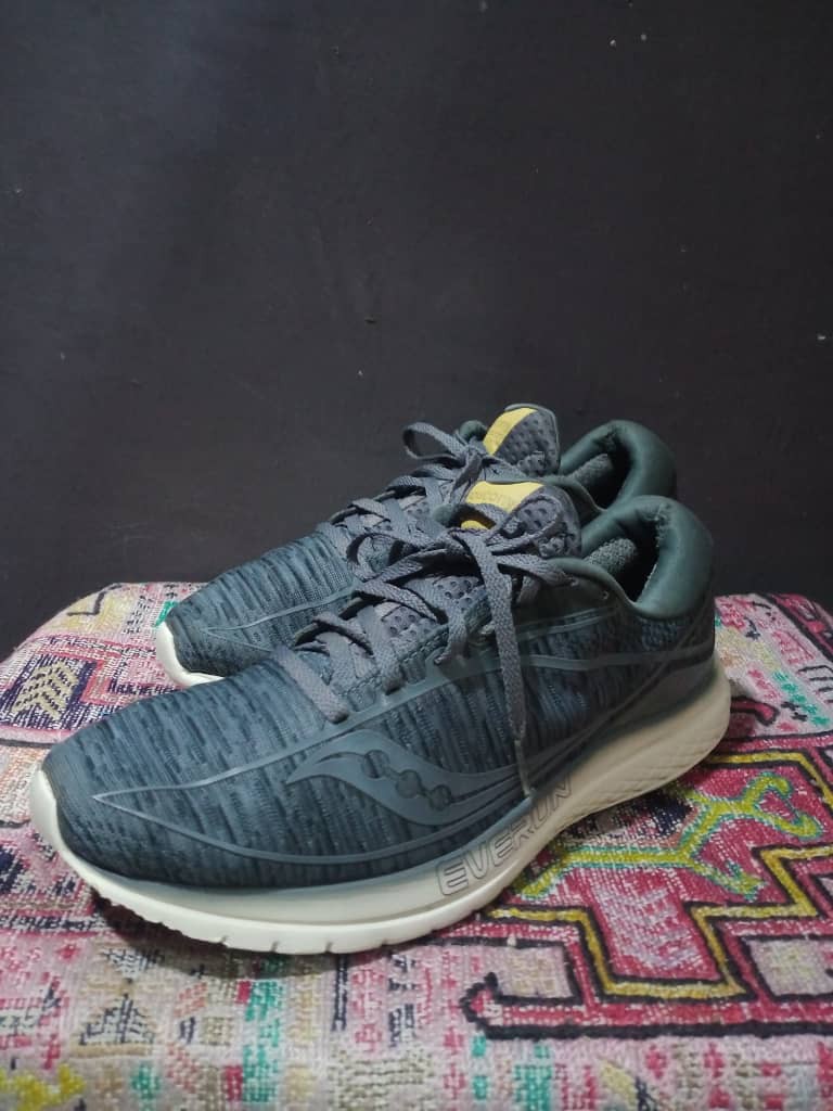 Kinvara 10 2025 gunmetal shade