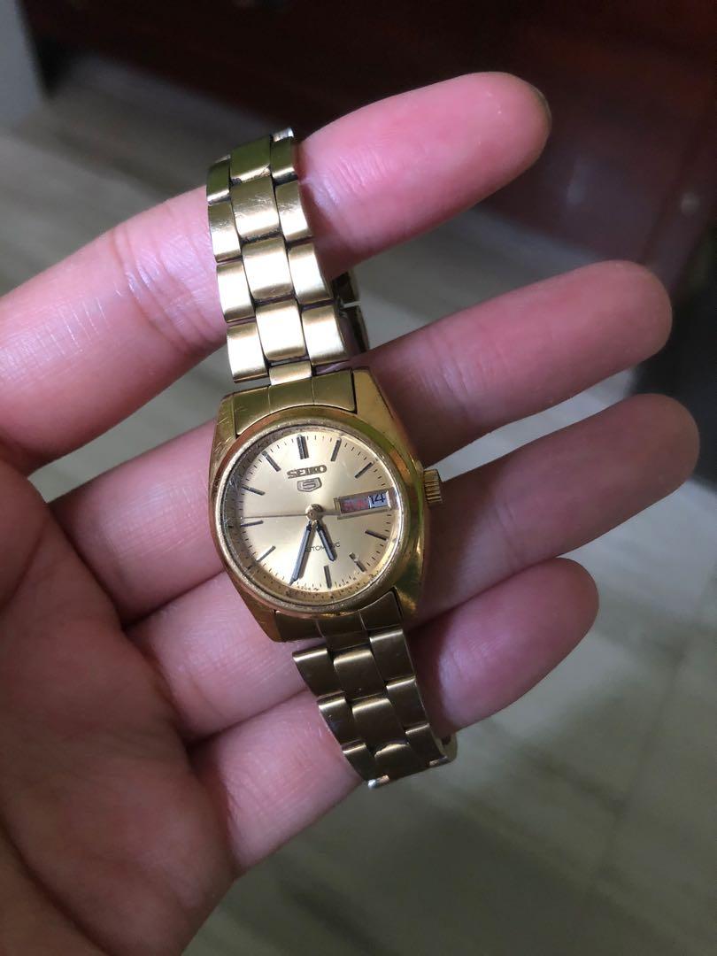 Seiko Vintage Automatic watch, Women's Fashion, Watches & Accessories,  Watches on Carousell