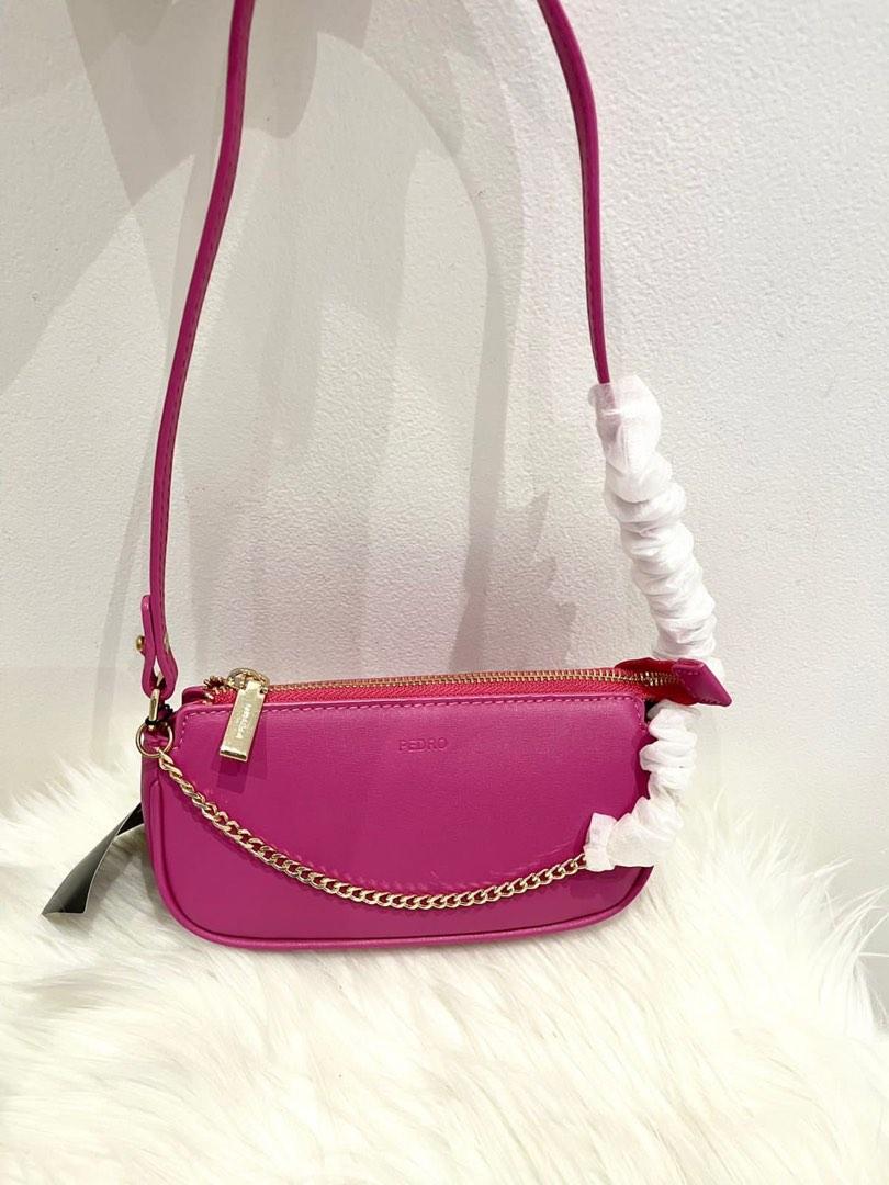 PEDRO Quilted Shoulder Bag 💰Price : 385.000 Color : black / pink
