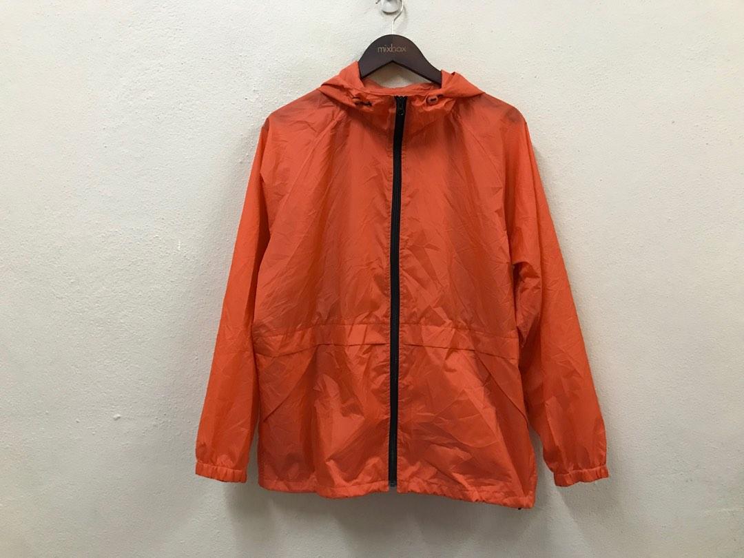 Windbreaker discount with pouch