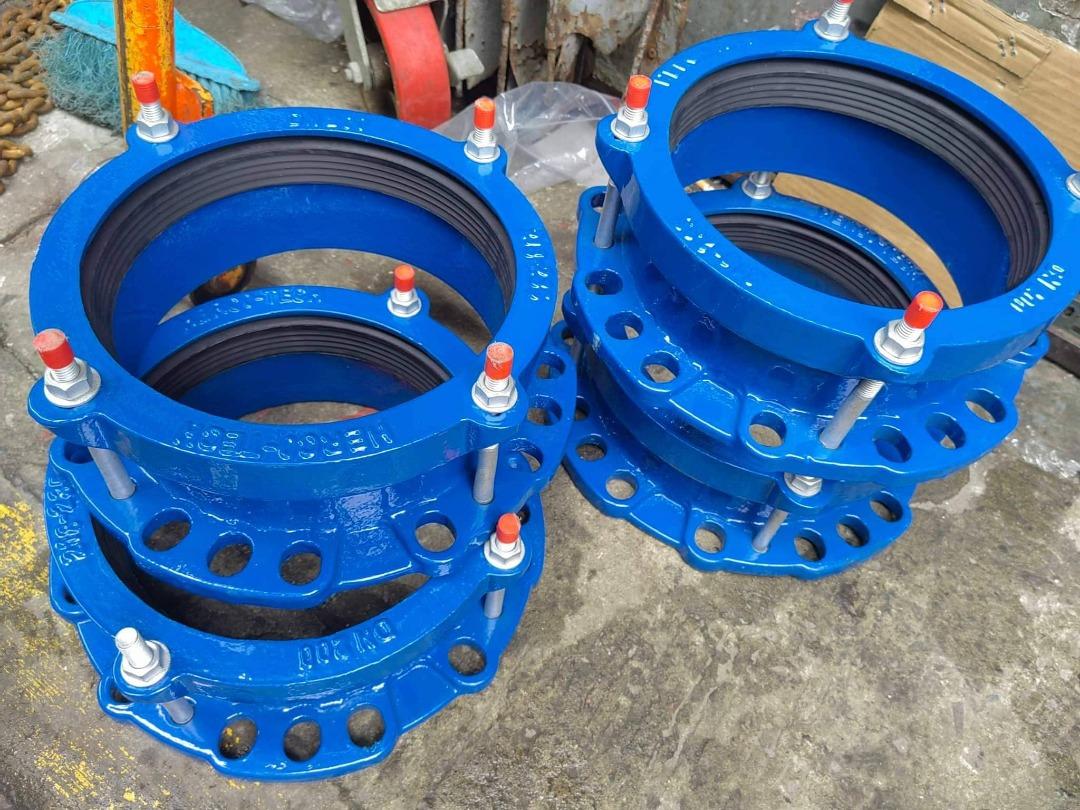 Universal Flange Adaptor, Commercial & Industrial, Construction Tools