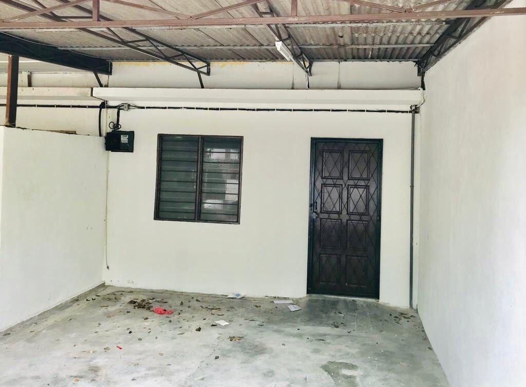 [WTS] Double Storey Section 18, Shah Alam, Property, For Sale on Carousell