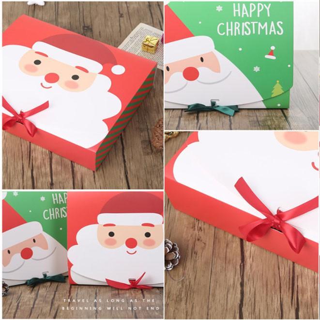 1pc Christmas Clamshe Gift Box Cardboard type (Category: Storage Boxes & Baskets) located in Malabon City. Submitted by heyitskhen (Listing ID 1180961793, Image 2). Description: Size Small - 24x19.5x8 cm-45 Big - 31x25x8 cm-49 Color: Green Red.
