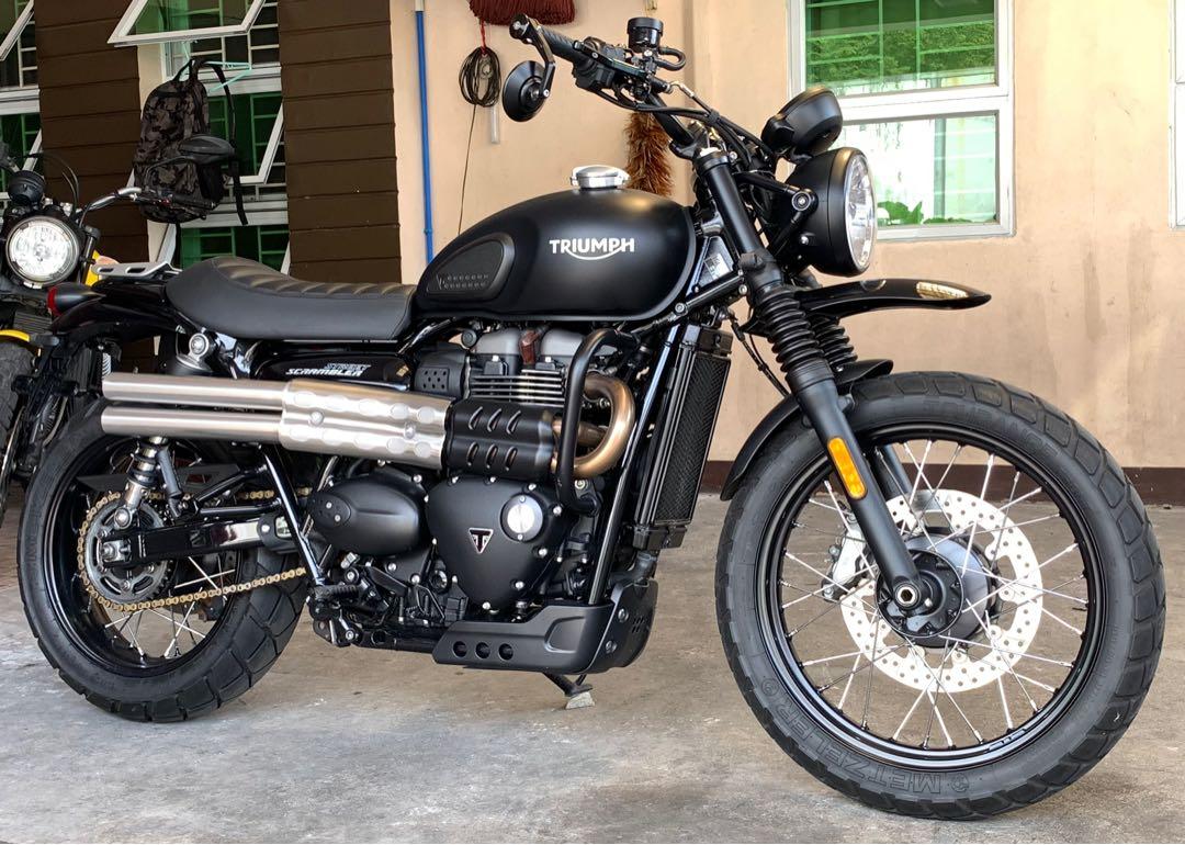Triumph 900 store scrambler 2020