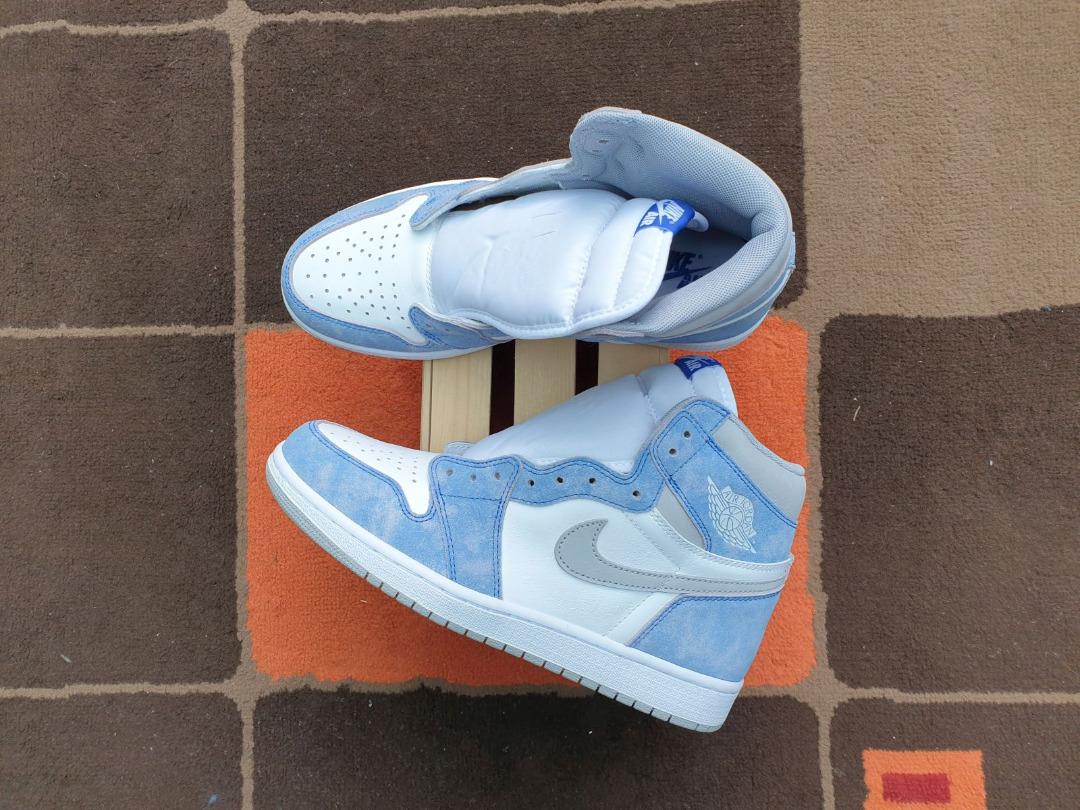 Air Jordan 1 High Hyper Royal (UA), Men 