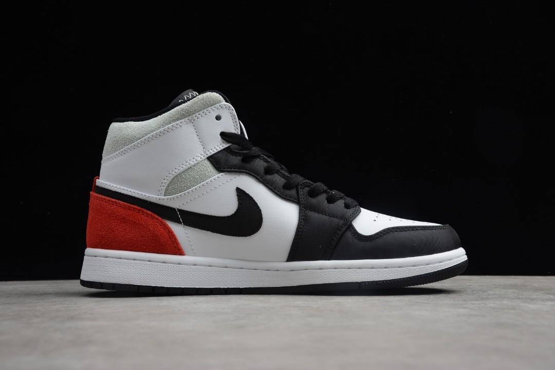 Air Jordan 1 Mid Union Black Toe