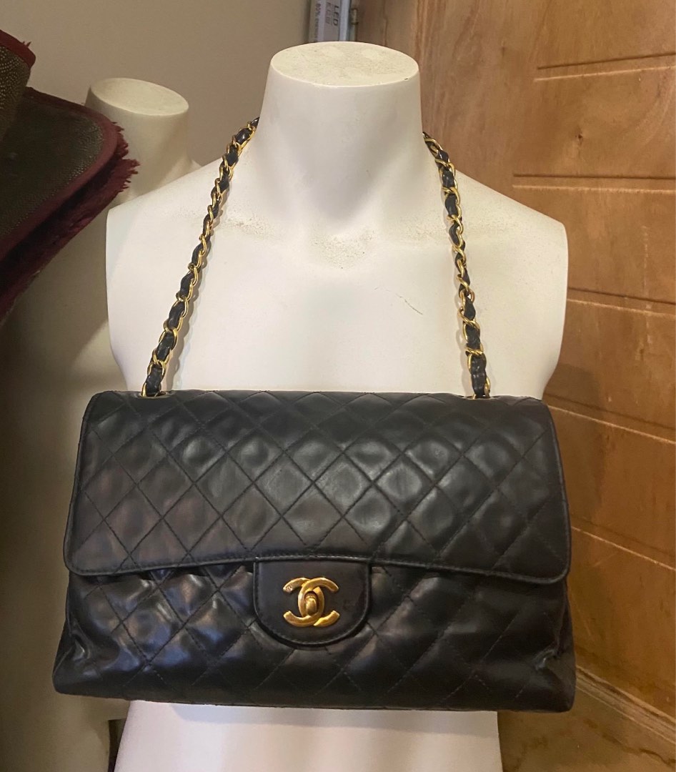 Authentic Chanel Jumbo SingleFlap Vtg, Women's Fashion, Bags & Wallets ...
