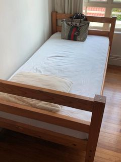 (Category: ) located in . Submitted by bmbelgium (Listing ID 1180934413, Image 1). Description: .