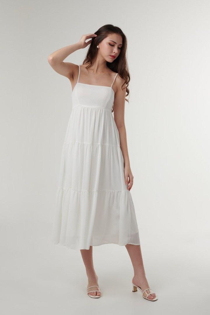 Blair Wears Gladys Dress in White, Women's Fashion, Dresses & Sets