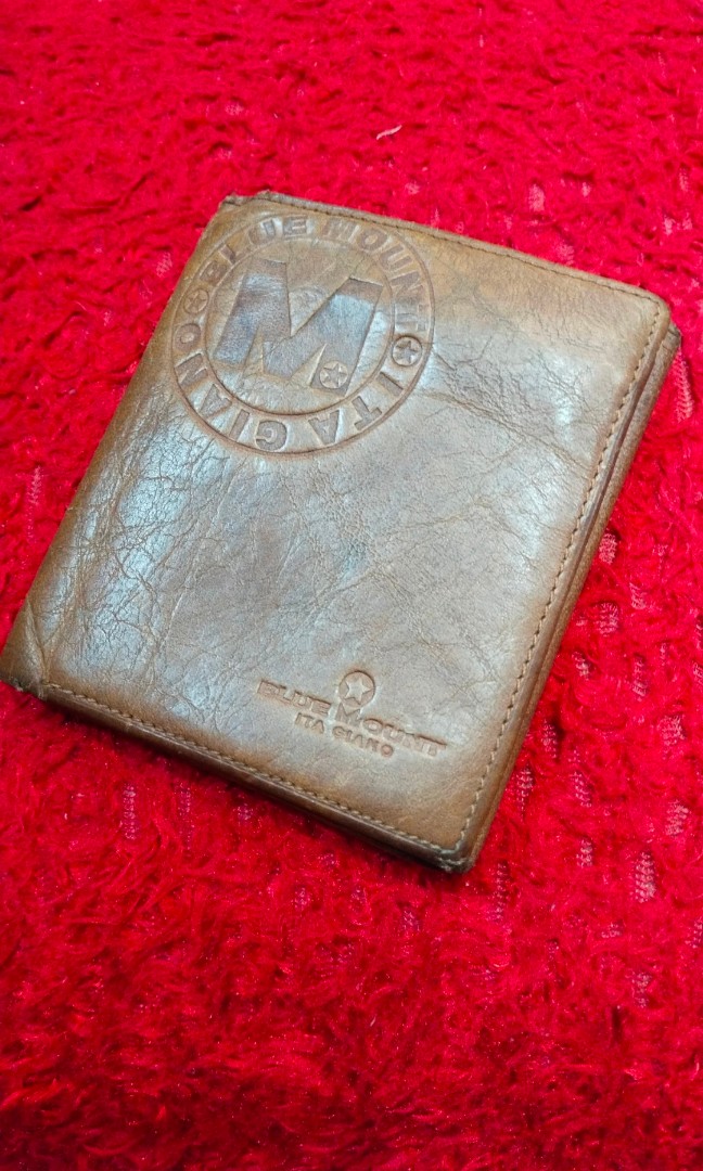 blue mount wallet