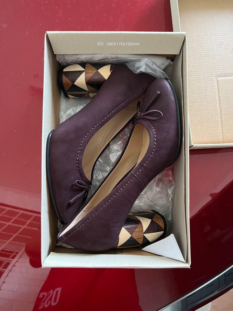 Clarks fitflops top