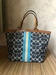 (Kategori: ) berada di . Dikirim oleh infinia88 (ID iklan 1180925515, Gambar 1). Deskripsi: .