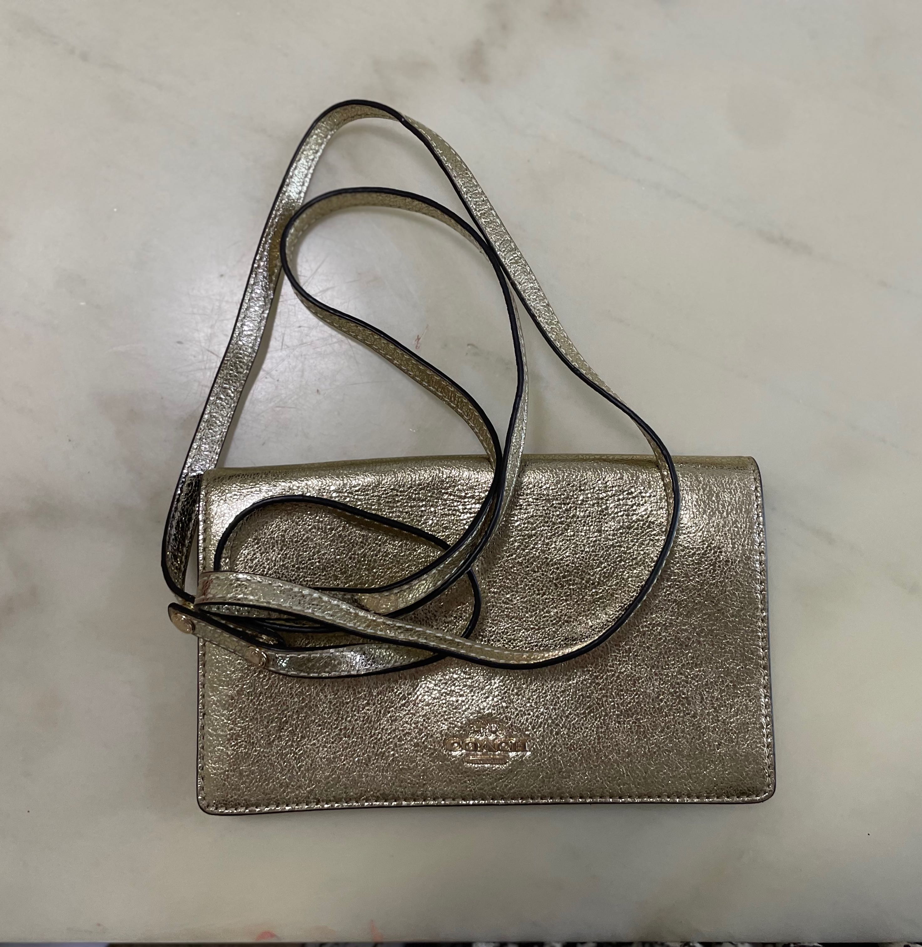 Coach leather Clutch, Women's Fashion, Bags & Wallets, Clutches on