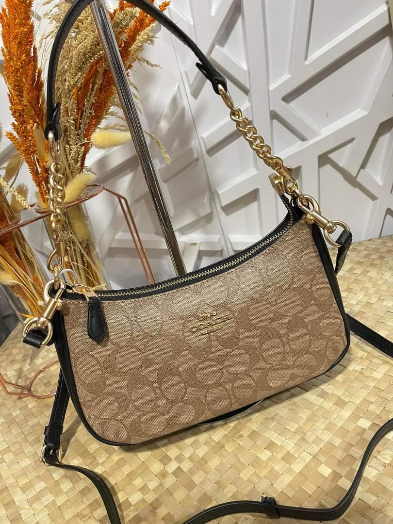 Coach Teri Shoulder Bag in Signature Canvas Khaki / Black, Women's