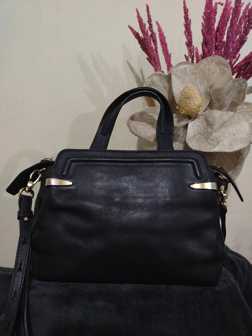 DISSONA ITALY LEATHER BAG  TWO WAY, Luxury, Bags & Wallets on Carousell