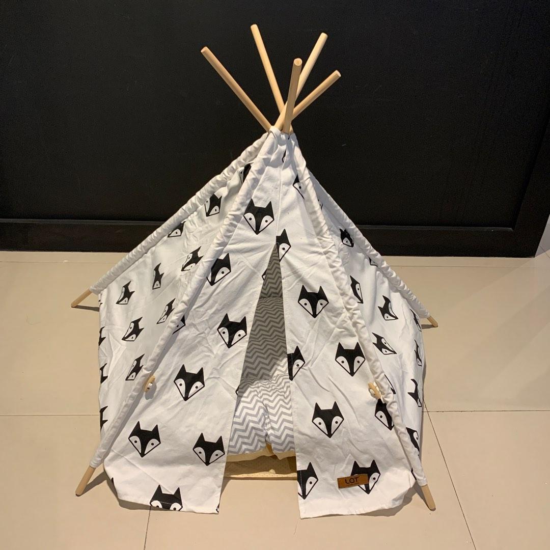 Dog Cat Tent Tee Pee Bed with Cushion (Category: Homes & Other Pet Accessories) located in Mandaluyong City. Submitted by MyDepot (Listing ID 1180949109, Image 1). Description: Tee Pee With Mattress Dog or Cat Tent On-Hand Dimension: 35”W x 29”H One size only MOP: Bank Transfer (BPI,BDO) GCash, Maya Pick-up location for courier: 352-A F. Ortigas cor. I.Lopez Mandaluyong City (25 Coffee Club) Contact Details: 09153851597.