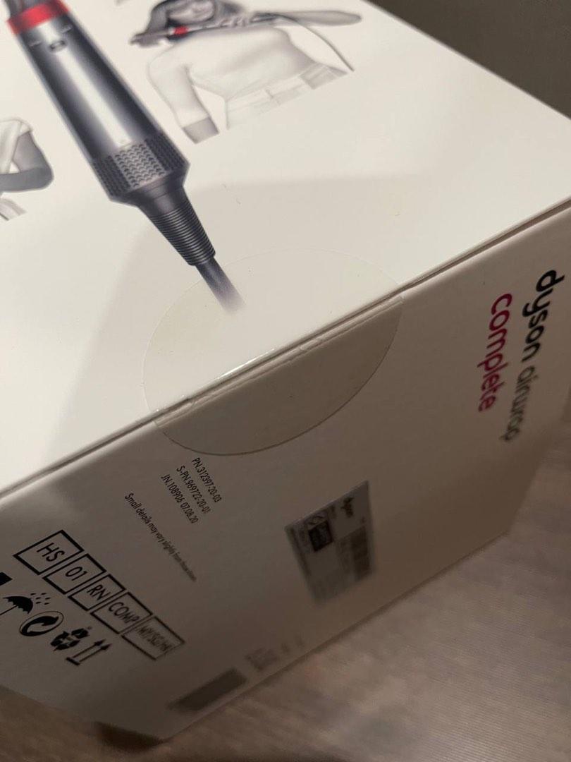 DYSON AIRWRAP (+ 2 FREE GIFTS) , Beauty & Personal Care, Hair on Carousell