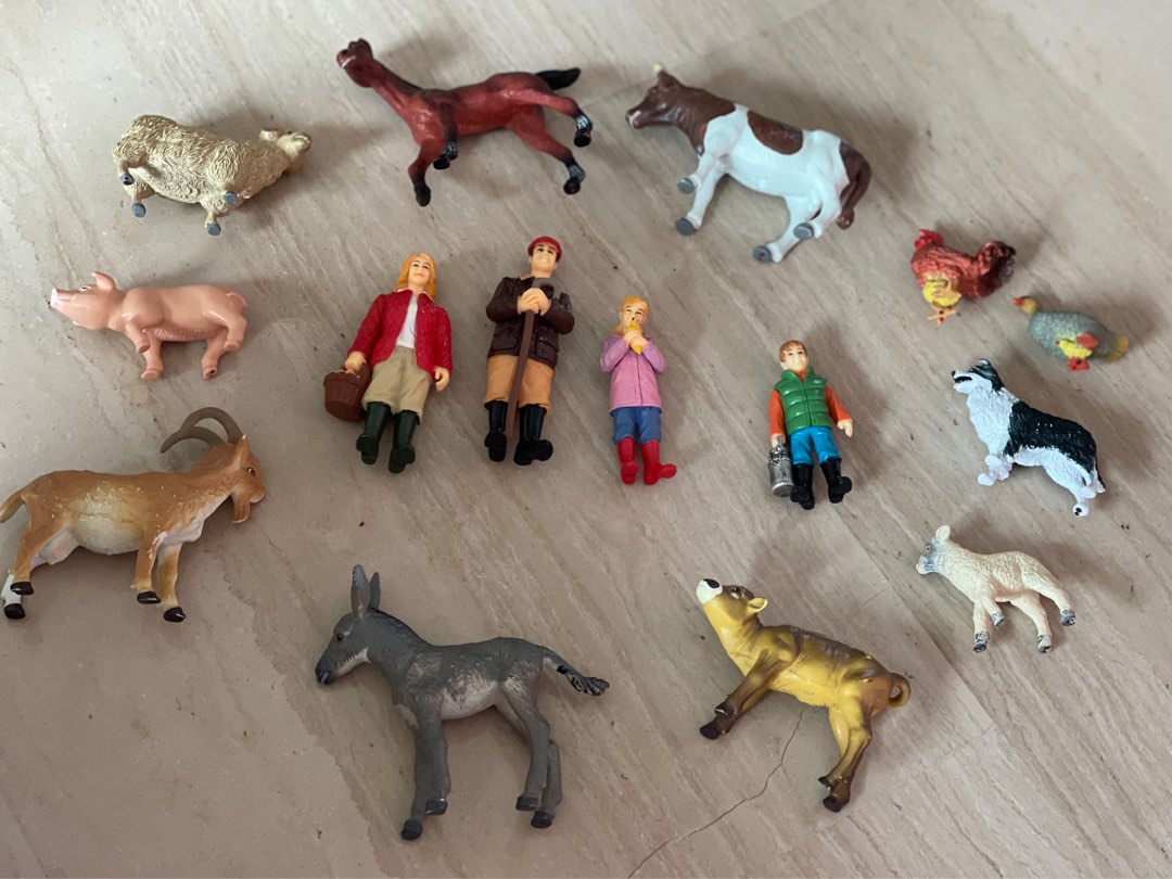 Elc outlet plastic animals