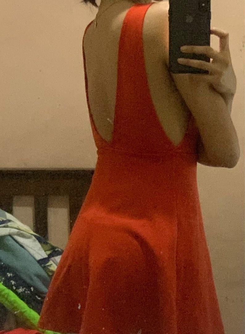 Forever 21 Orange Dress Backless (Category: Dresses) located in Las Pinas. Submitted by declutteringsale25 (Listing ID 1181068691, Image 2). Description: Good as new! Used twice. RFS: not using anymore .