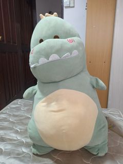 (Category: ) located in . Submitted by wheewoo (Listing ID 1180902442, Image 1). Description: .