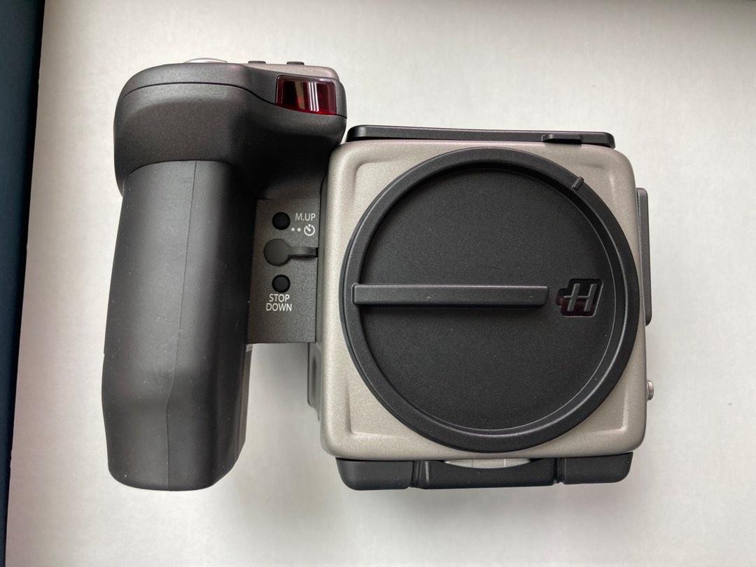 Hasselblad H2 camera with HVD90X viewfinder, 攝影器材, 相機 Carousell