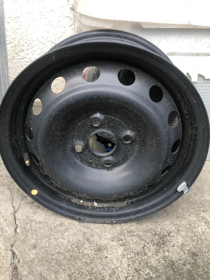 Hyundai Accent Steel Mags (5 pcs.), Car Parts & Accessories, Mags and