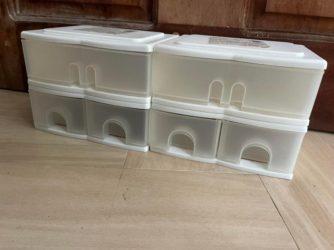 Japan Home A4-size stocker box (5 pieces) and Daiso slide stackable ...