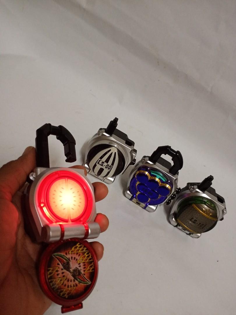 kamen rider gaim belt dx & lockseed dx 1 , sg 3, Hobbies & Toys, Toys