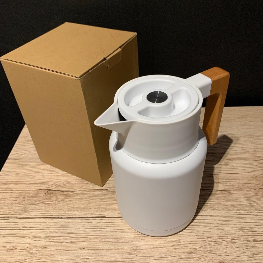 Kettle Thermal Coffee Tea Carafe (Category: Kettles & Airpots) located in Mandaluyong City. Submitted by MyDepot (Listing ID 1181010518, Image 2). Description: Thermal Coffee or Tea Carafe with Strainer Can be used for Coffee or Tea Hot or Cold Beverage Thermal Insulation can last up to 12 hours Size: 1300ml Material: Stainless Steel and Beech Wood Color: White MOP: Bank Transfer (BPI,BDO) GCash, Maya Pick-up location for courier: 352-A F. Ortiga