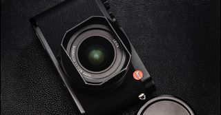 LEICA  Collection item 1