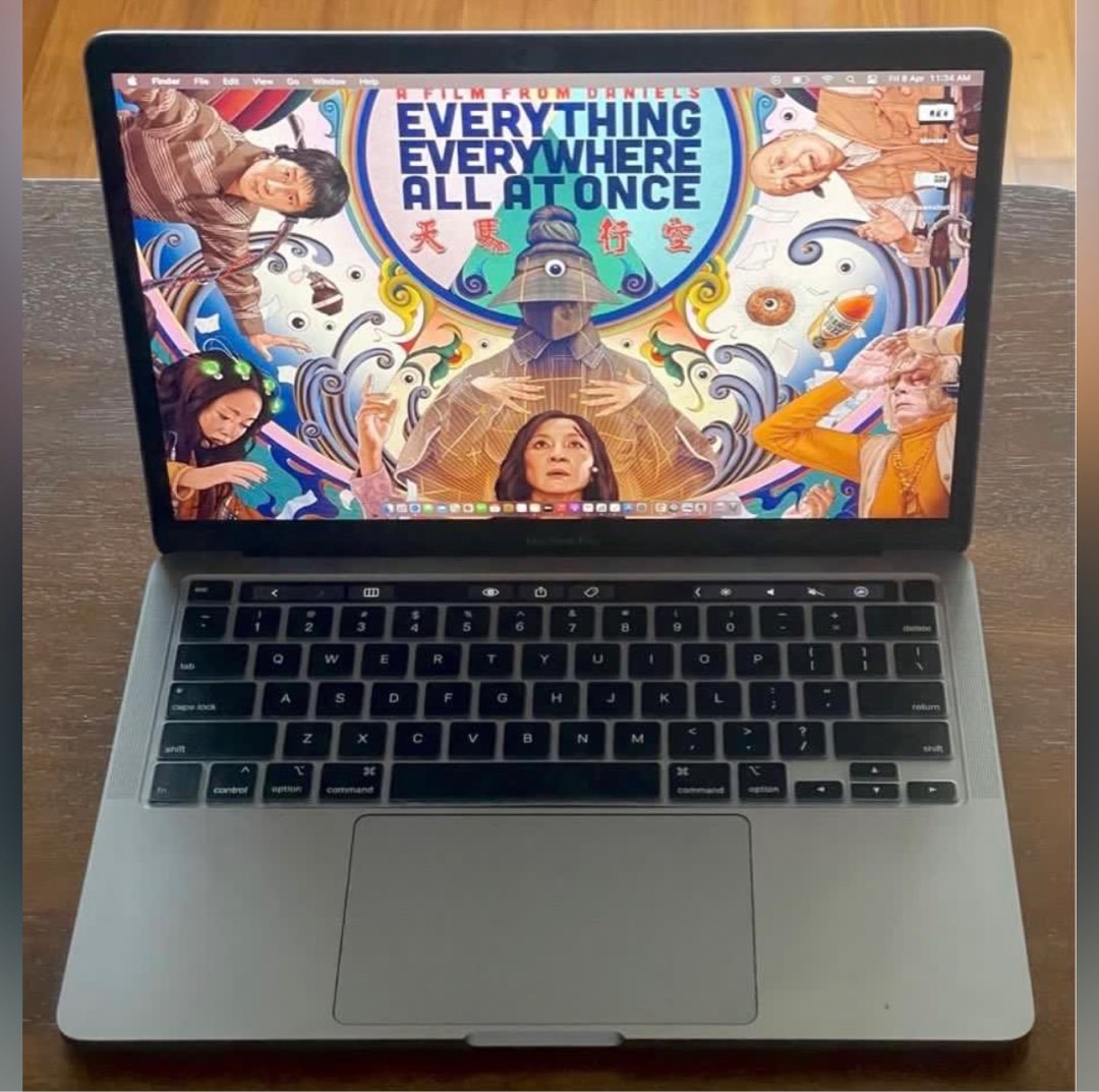 M1 MacbookPro 8gb 256gb, Computers & Tech, Laptops & Notebooks on Carousell