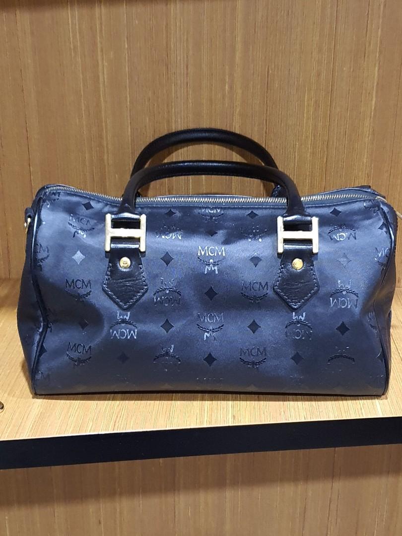 Mcm doctors hotsell bag price