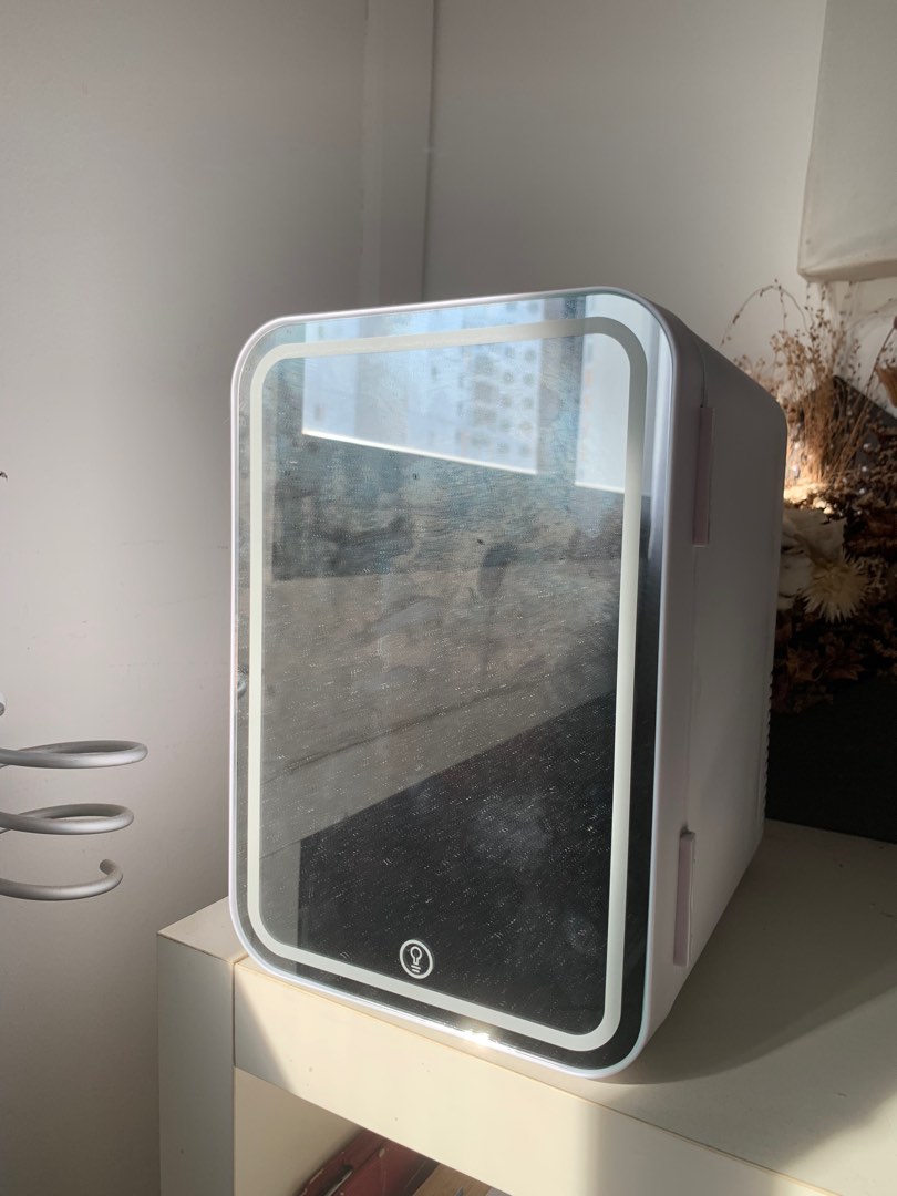 mini fridge with mirror and lights