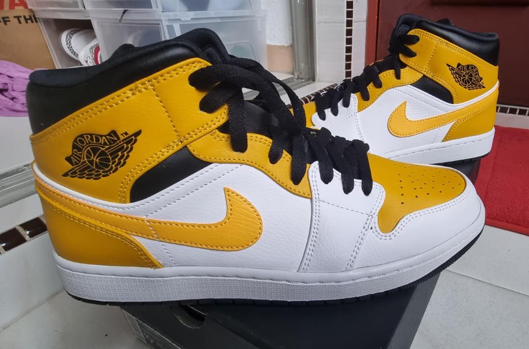 Nike air jordan on sale 1 university gold