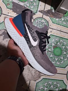 Nike epic react flyknit sales gunsmoke black geode teal (gs)