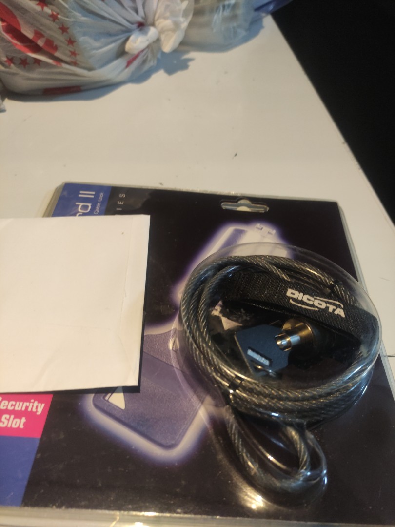 Notebook cable lock, Computers & Tech, Laptops & Notebooks on Carousell