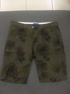 Olive Green Flower Print Short Pant