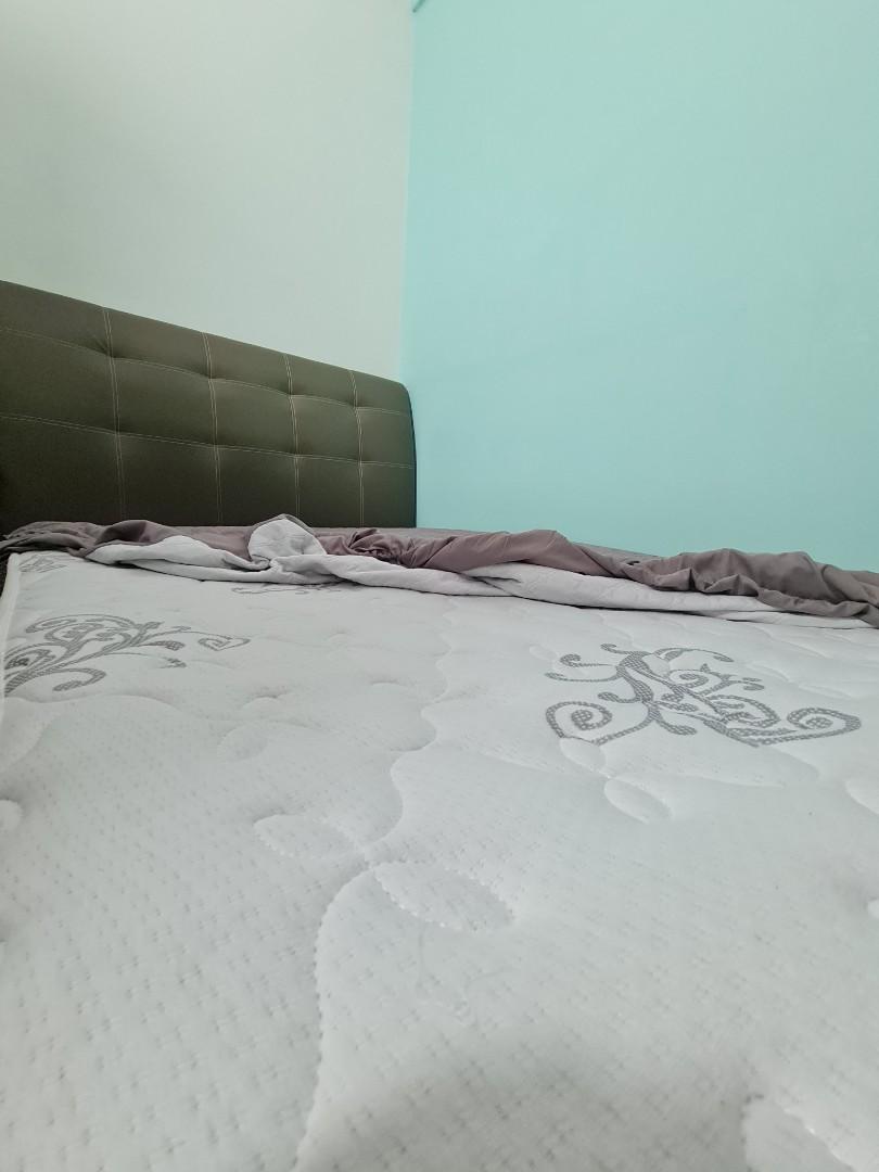 QUEEN SIZE BED & MATTRESS, Furniture & Home Living, Furniture, Bed