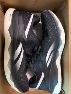 (Category: ) located in . Submitted by therunningrack (Listing ID 1180962637, Image 1). Description: .