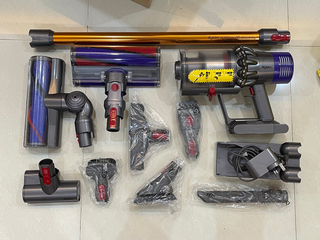 Refurbished Dyson V10 Absolute cordless vacuum, TV & Home Appliances