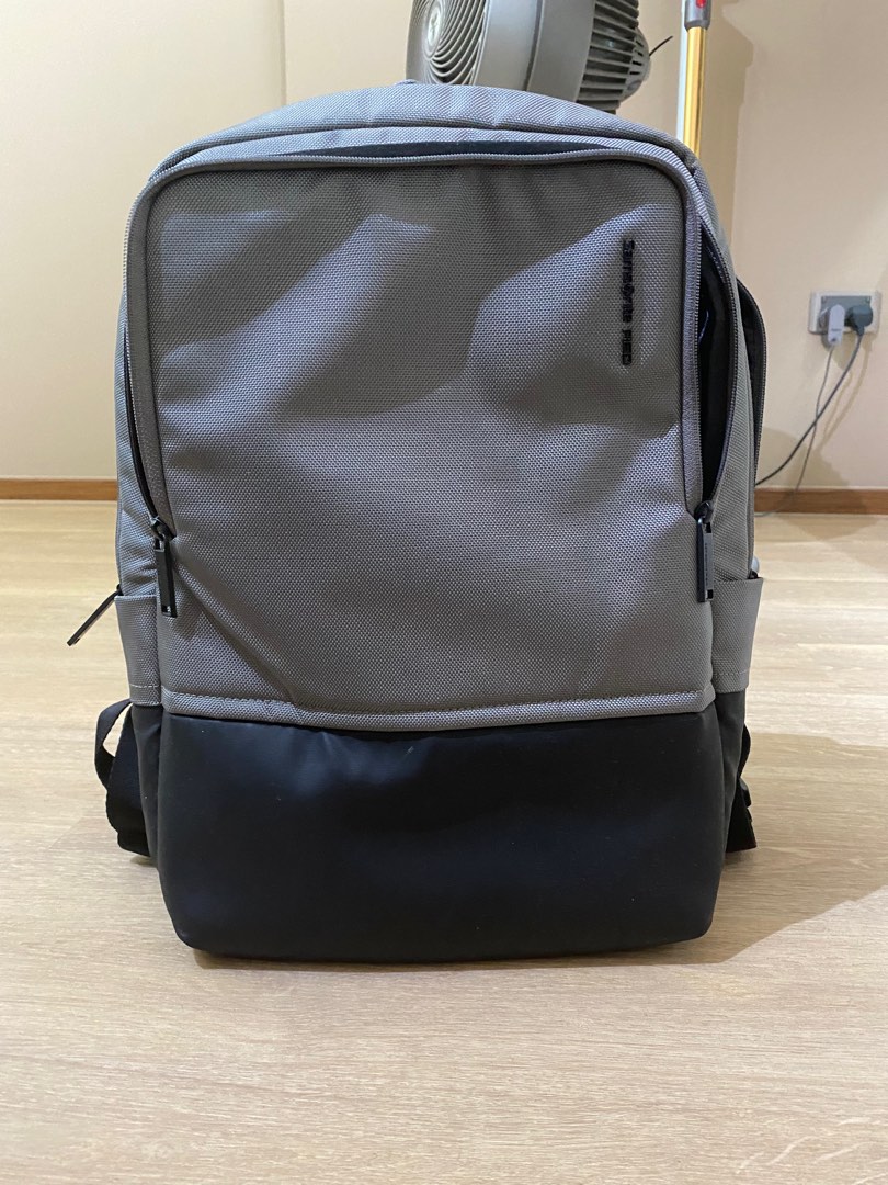 Samsonite Hosue Laptop backpack, Men's Fashion, Bags, Backpacks on
