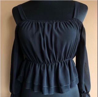 (Category: ) located in . Submitted by sisterpreloved_ (Listing ID 1180985753, Image 1). Description: .