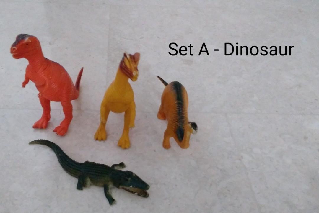 Special Edition Jurong Bird Park Figurines ( Flamingo, Parrot, Birds