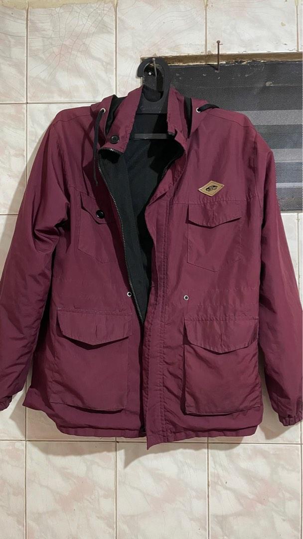 Sweater parasut vans, Fesyen Wanita, Pakaian Wanita, Baju Luaran