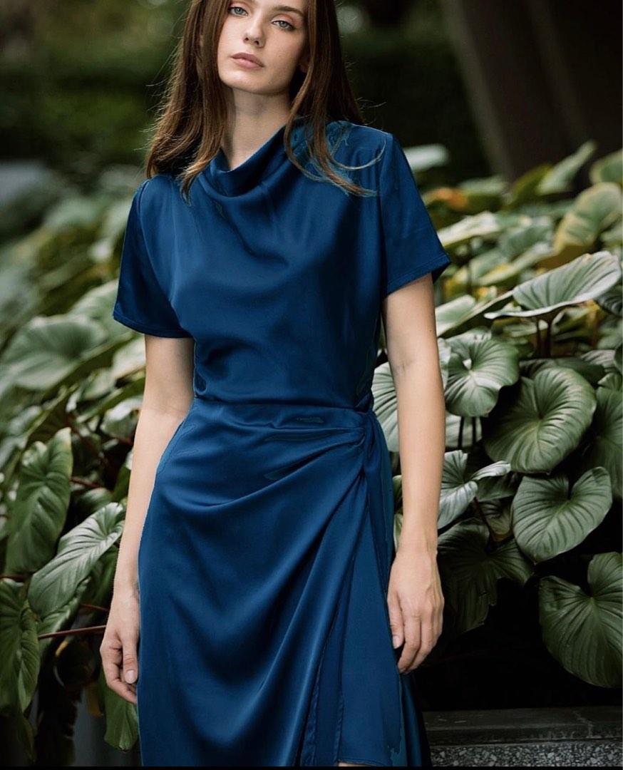 The parrot Bangkok midi dress Women s Fashion Dresses Sets