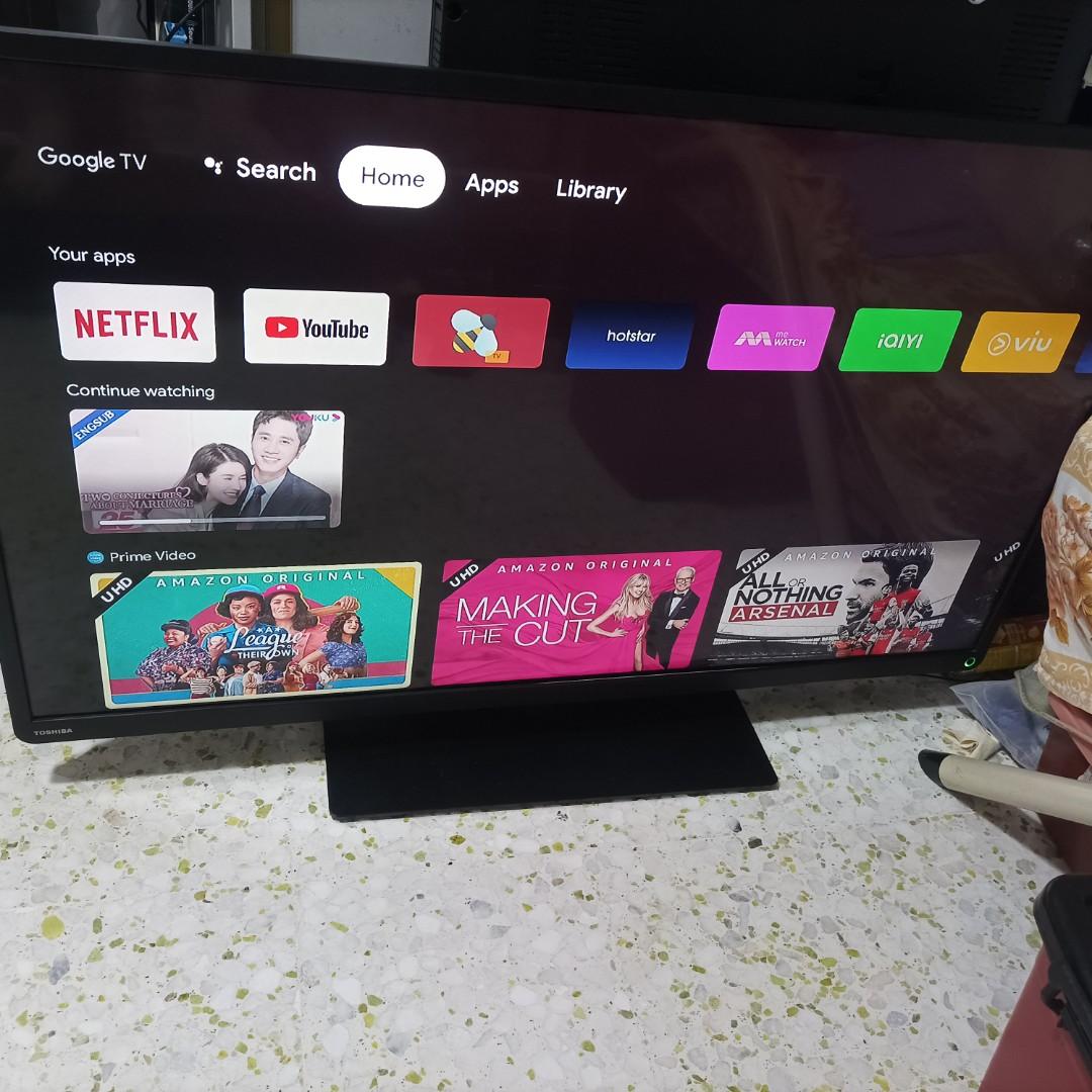 Toshiba 50 inch non smart non digital tv, TV & Home Appliances, TV