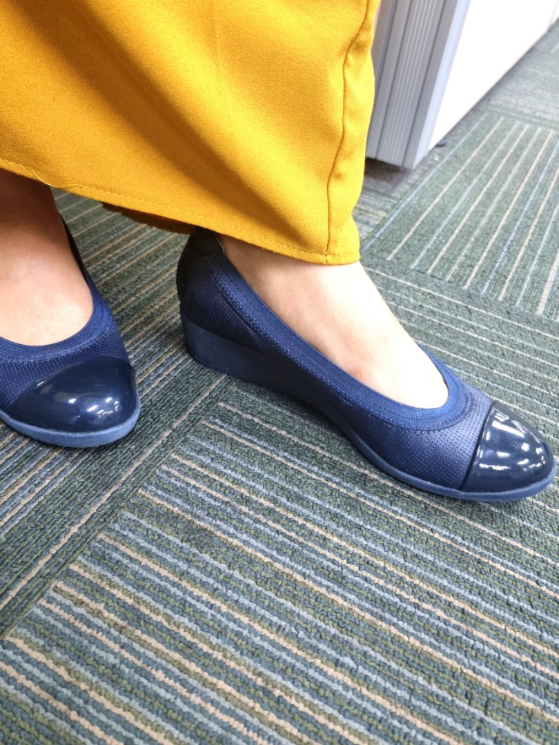 UK5.5 Clarks Shoe Women s Fashion Footwear Heels on Carousell