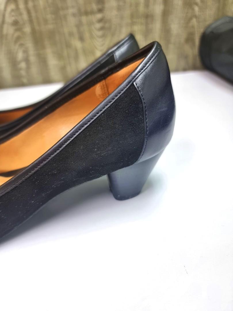 Clarks hot sale wide feet